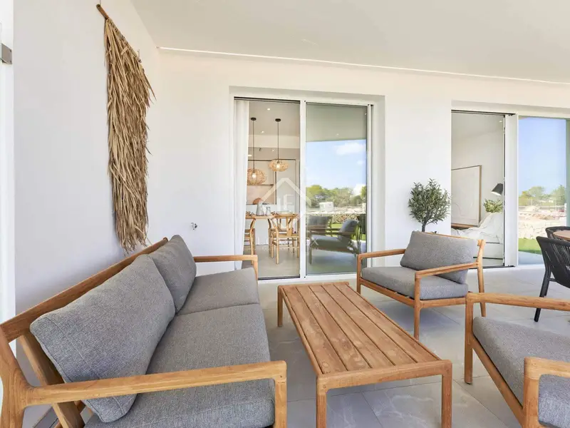 Atico en venta en Cala d Or con solarium privado y piscina