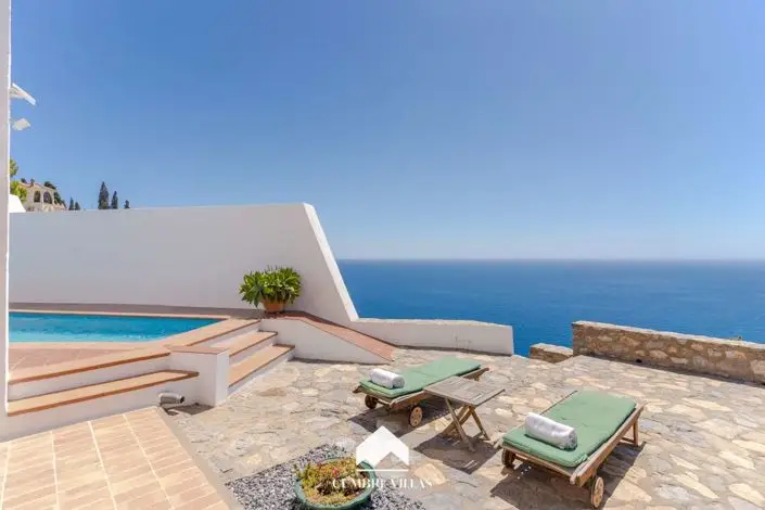 Villa 5 Dormitorios La Herradura Vistas Panoramicas Piscina Cerca Playa