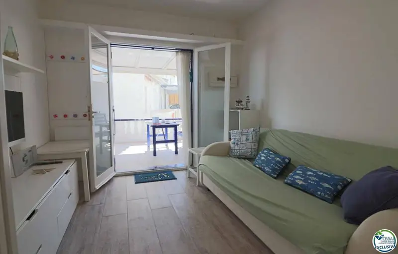 Casa en Empuriabrava 30m2 con Terraza Amueblada