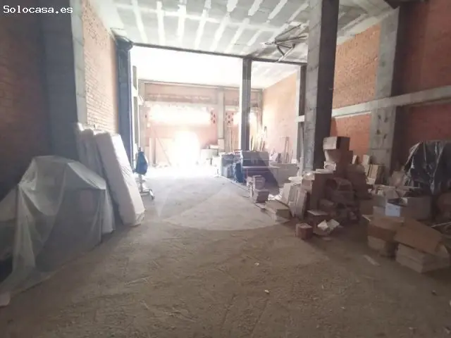 Local en Alquiler en Paseo Condes de Barcelona 153m2