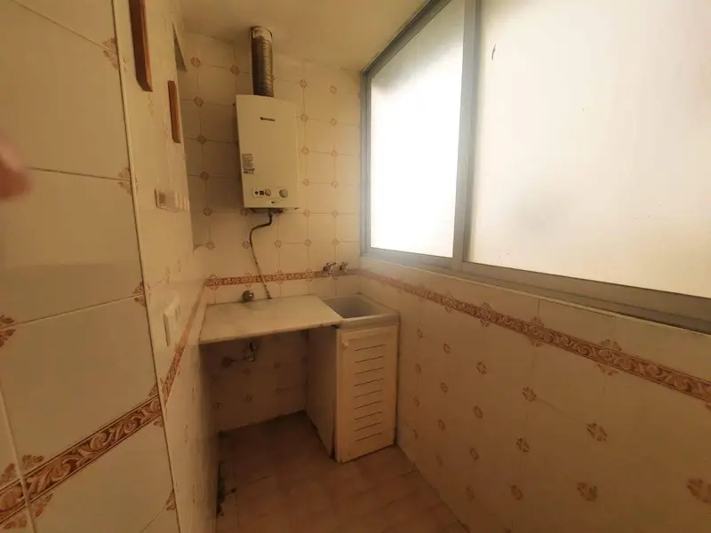 Piso en Venta en Algemesí 4 habitaciones 2 baños