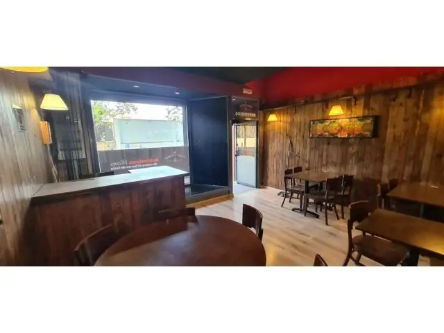Traspaso Local Comercial 155m2 Restaurant Pizzeria Castellar Vallès