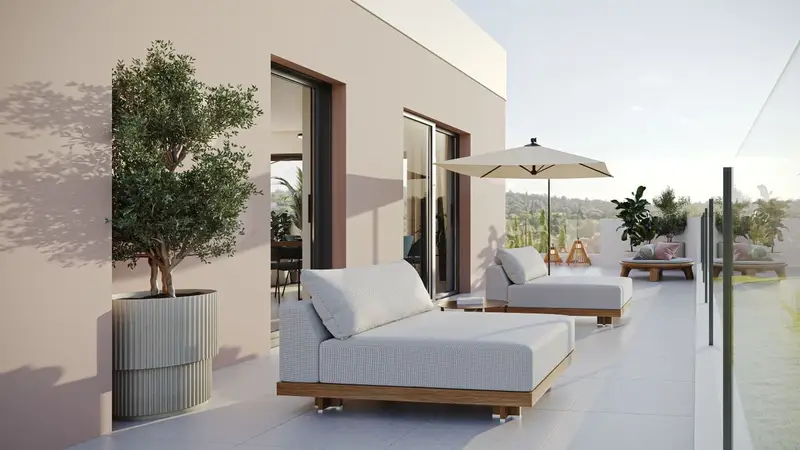 Atico en Venta Marbella Lujo Vistas al Mar 2 Dormitorios Piscina