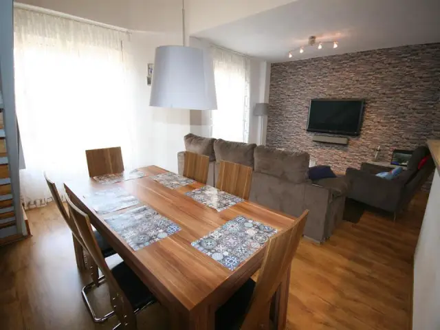 Piso 4 Dormitorios Ondara Espa


a