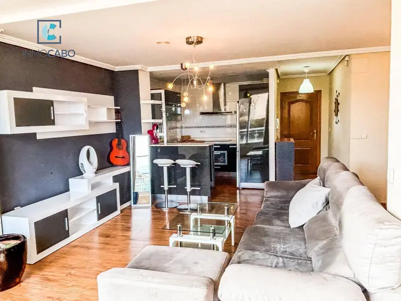 Apartamento en venta Cala Flores 2 dormitorios piscina cerca del puerto