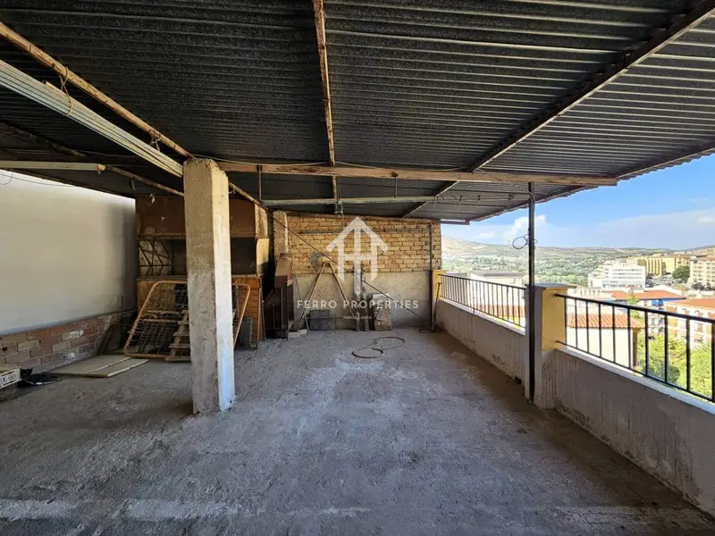 Piso en Venta en Loja Granada 61m2 con Terraza y Cochera