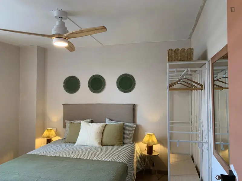 Habitacion Doble Amueblada Les Corts