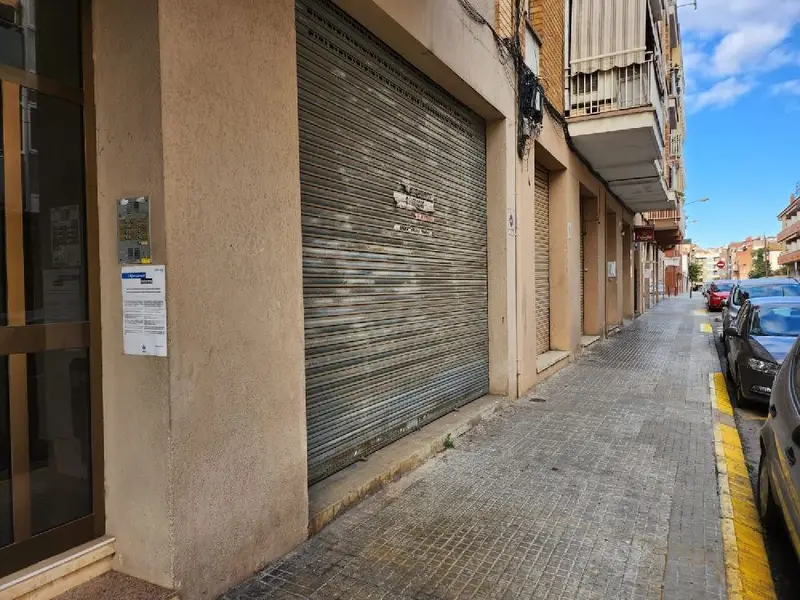 Venta Local Comercial Sant Boi Llobregat 300m2 Oficina Almacen