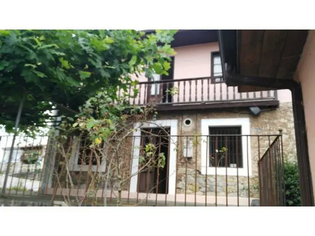 Casa de Piedra en Cumbrales Polanco 5 Dormitorios Terraza 84m2