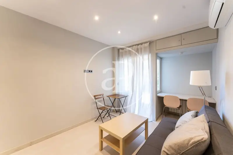 Apartamento en Alquiler Madrid Ciudad - Reformado Cerca Transporte Publico