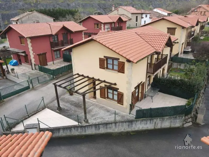 venta Chalet en Unquera, Cantabria (61421)- Globaliza