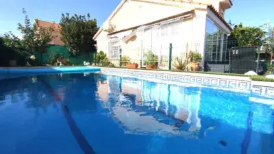 Chalet en venta en Mentrida