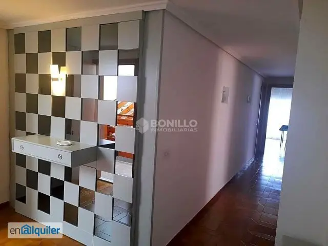 Alquiler piso terraza Utrillas 4 dormitorios