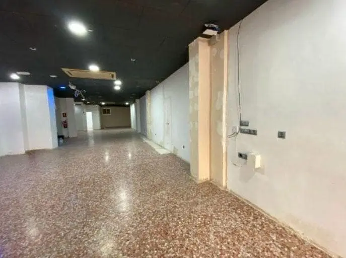 Local Comercial en Alquiler Torrent 170m2 Centro Cerca Metro