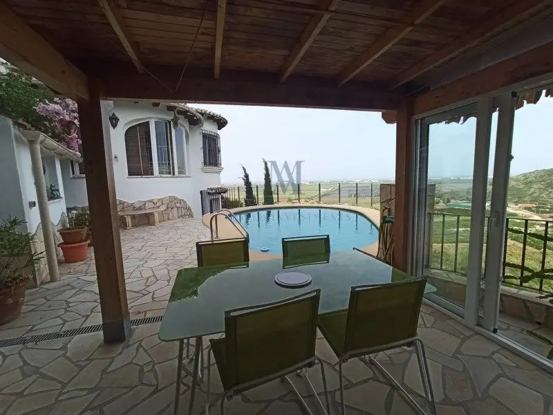 Venta Villa con calefacción en Pego - Ref EP26