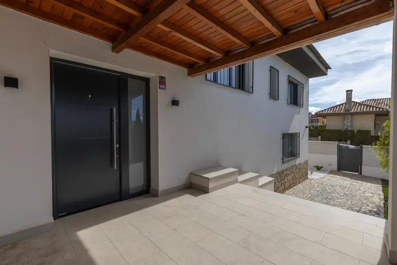 Venta Casa 4 Dormitorios Piscina Padul