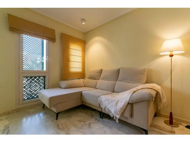 Verano en Familia: Apartamento con Piscina y Playa