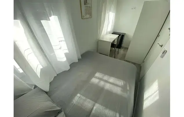 TOP5 H4 Topacio 5 2o Habitacion Calle Topacio