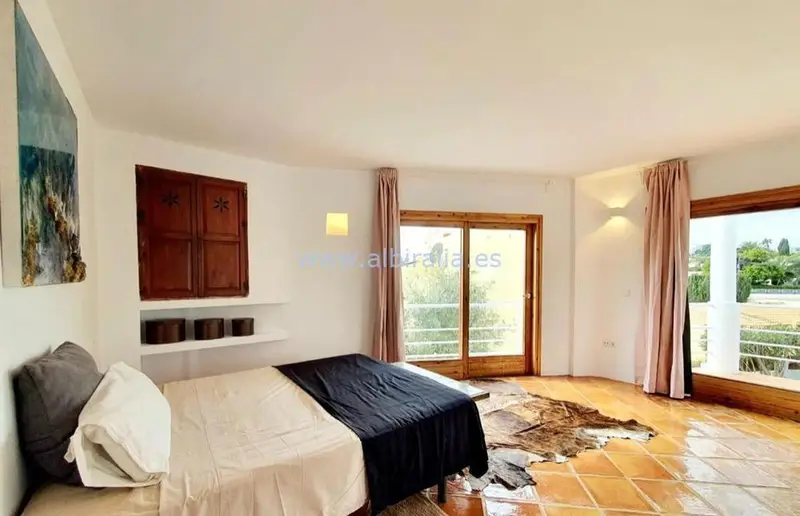 Villa Reformada en Alfaz del Pi Alquiler Largo Plazo