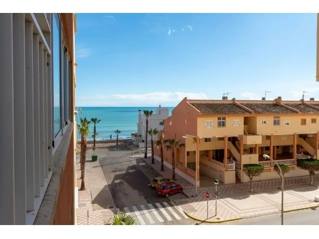 Apartamento con Vistas al Mar en Tavernes de la Valldigna