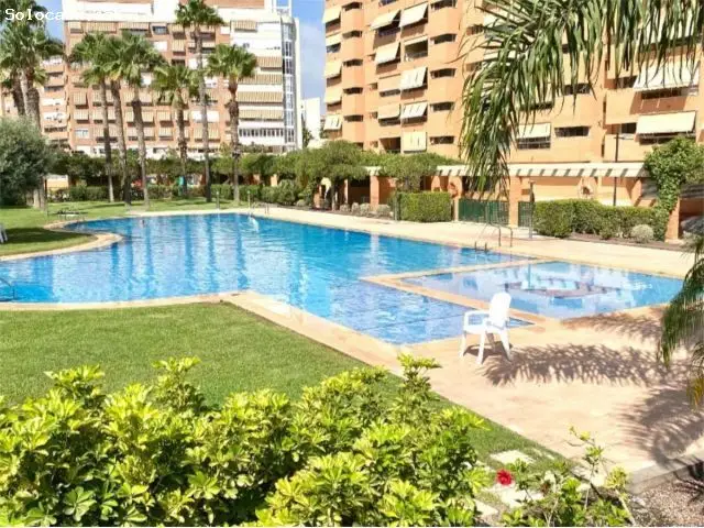 Bonita Vivienda En Urbanización Zona San Juan Playa.