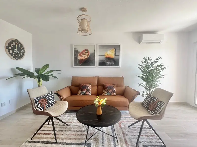 Apartamento 2 Dormitorios Calahonda  Frente al Mar