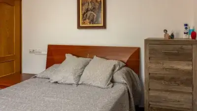 Alquiler Piso Guadix 3 Dormitorios 2 Baños Patio