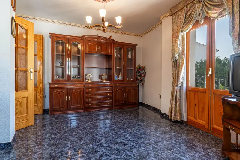 Venta Piso 4 habitaciones Montefrío