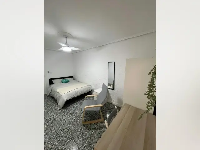 Habitacion Alquiler Alicante Piso Moderno Amueblado