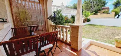 Chalet en venta en Roda de Berà