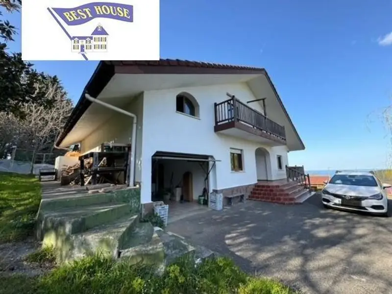 venta Chalet en Bermeo, Vizcaya (42533055540.100500)- Globaliza