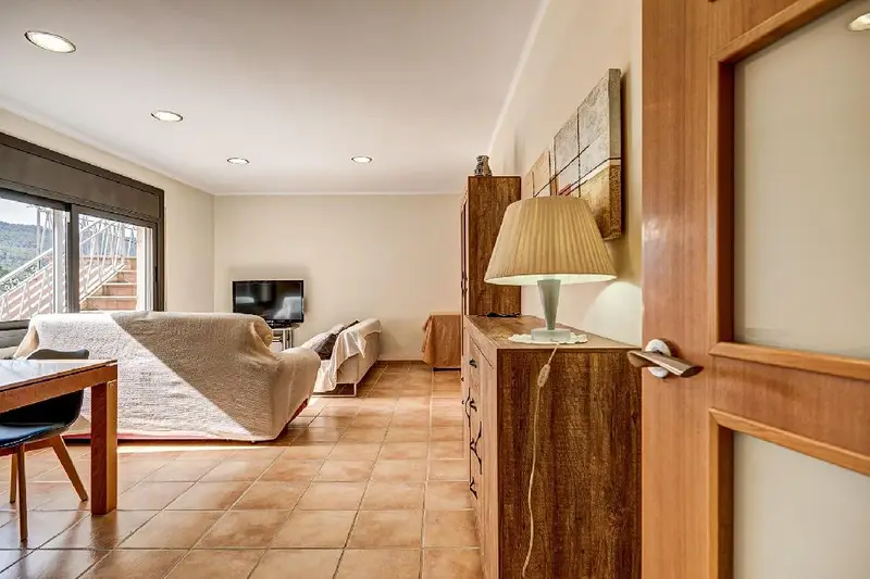 Casa en Venta Rofes La Llacuna con Calefaccion 5 Habitaciones Jardin