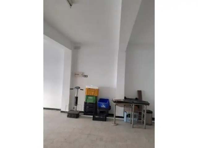 Local Comercial en Ferrol Ideal para Cualquier Negocio