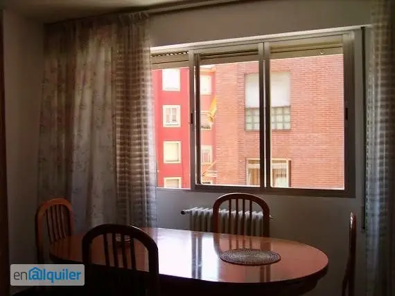 Alquiler Piso Estudiantes Delicias Ascensor Amueblado 80m2