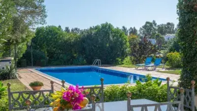 Villa de Lujo en Resort de Golf - Alquiler Mensual u Otoño