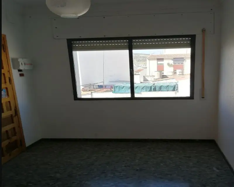 Piso 119m2 3 habitaciones Baena