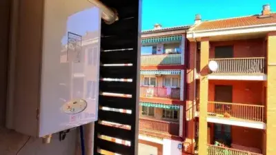 Venta de piso en Barbastro con placas solares y ascensor