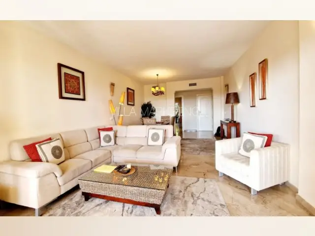 Apartamento 2 Dormitorios Puerto Banus Vistas al Mar
