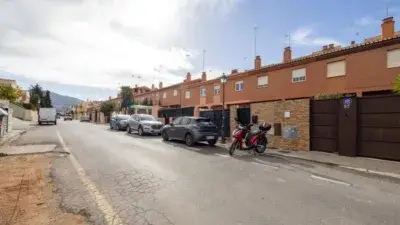 Casa Pareada en Venta en Huetor Vega