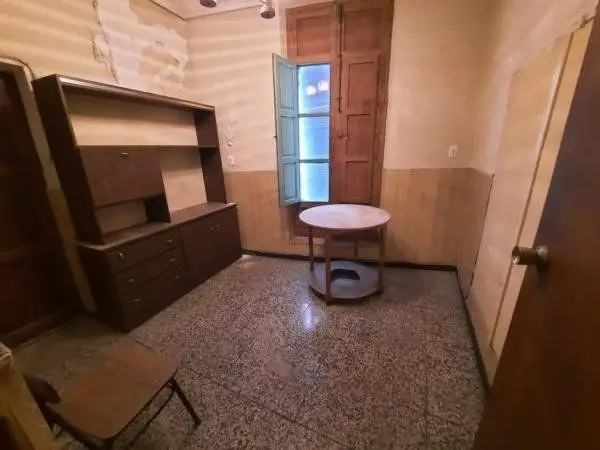 Venta Adosado 6 Habitaciones Centro Novelda