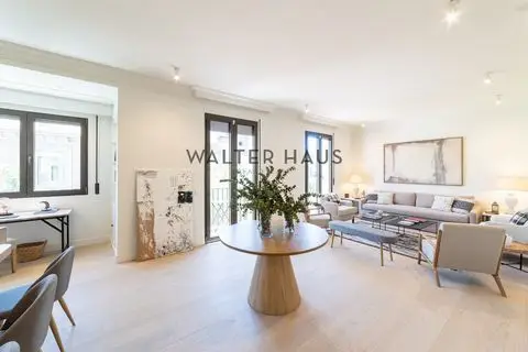 Piso en Venta Almagro Madrid Estrenar Terraza Vistas Despejadas