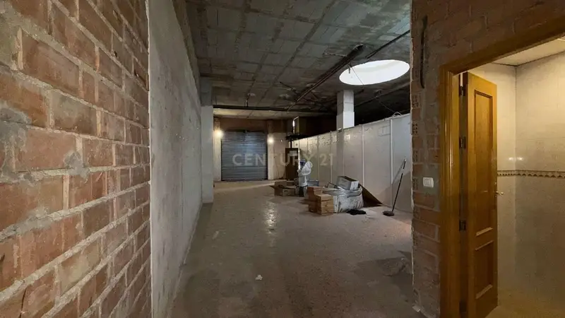 Oficina en alquiler en Granada zona Forum 320m2