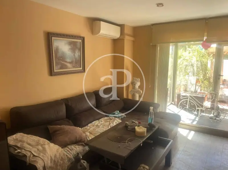 Apartamento en Alquiler Malilla Valencia 80m2 2 Dormitorios Terraza
