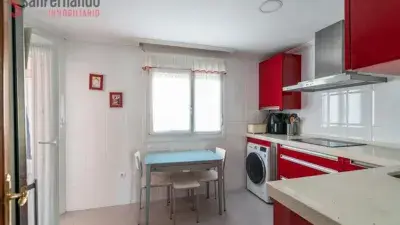 Piso en venta en Barrio de Soito