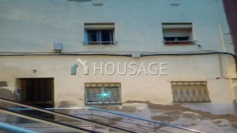 Piso en venta en Barcelona 3 dormitorios 1 bao 61m2