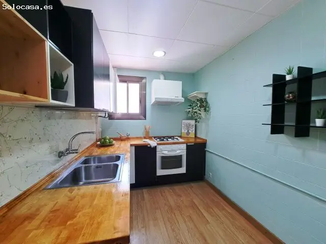Casa De Pueblo En El Centro De Castellví De Rosanes! Oportunidad!