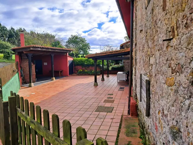 Venta Casa con terraza en Selorio Villaviciosa