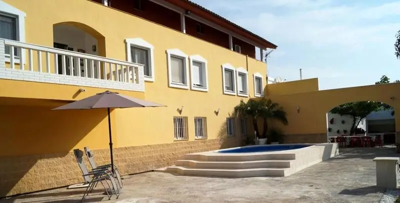 Villa de 7 dormitorios en Oliva Valencia