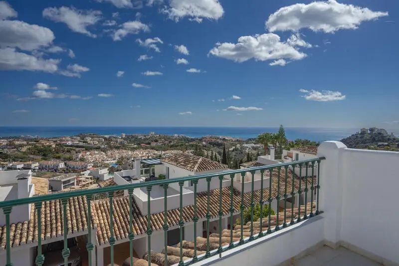 Casa Adosada 3 Dormitorios Benalmadena Pueblo Vistas al Mar