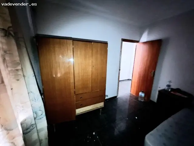 Casa para Reformar en Carcaixent cerca del Centro Comercial Ribera del Xuquer